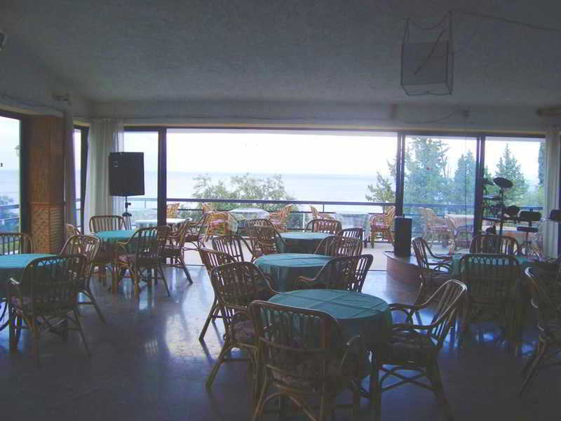 Karina Hotel Benitses  Esterno foto
