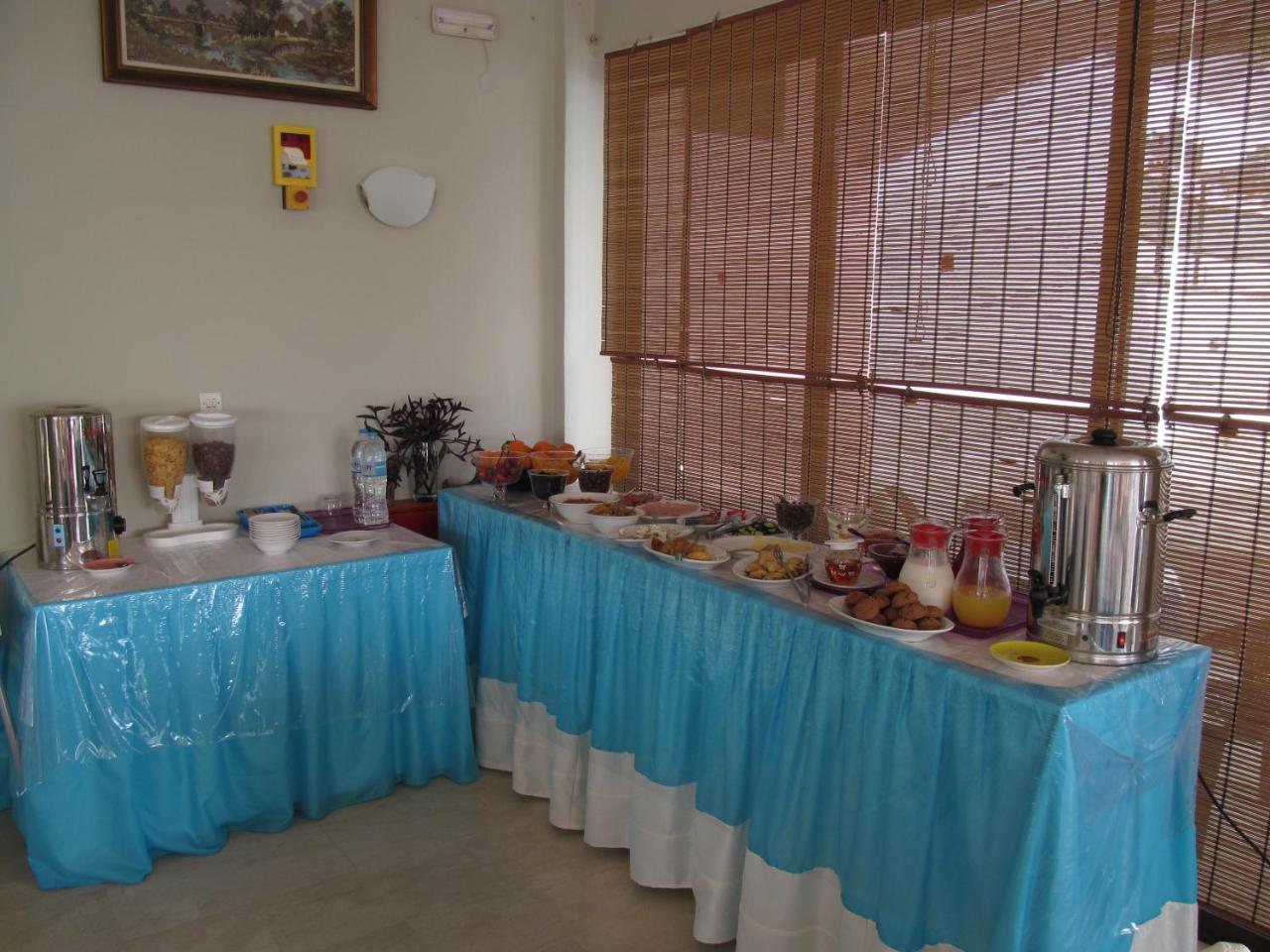 Karina Hotel Benitses  Esterno foto